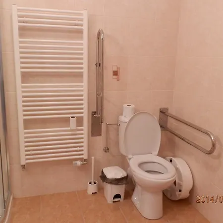 Nadeje 3* Benesov nad Cernou