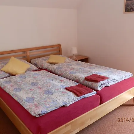 Nadeje 3* Benesov nad Cernou