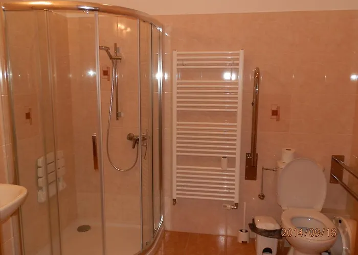 Nadeje 3* Benesov nad Cernou